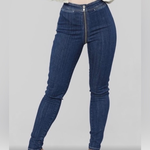 FASHIONNOVA Just The Zip Skinny Jeans - Dark Denim - Picture 2 of 5